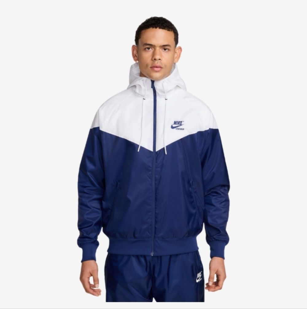 Nike Men's Navy and White Windbreaker